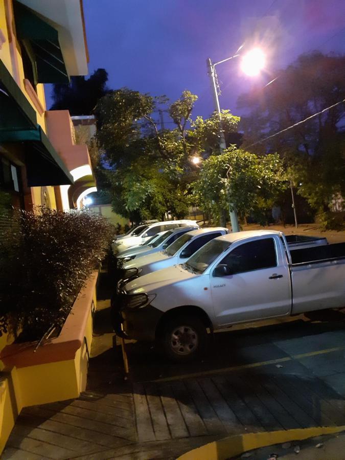Hotel Brandts Los Robles De San Juan Managua Dış mekan fotoğraf