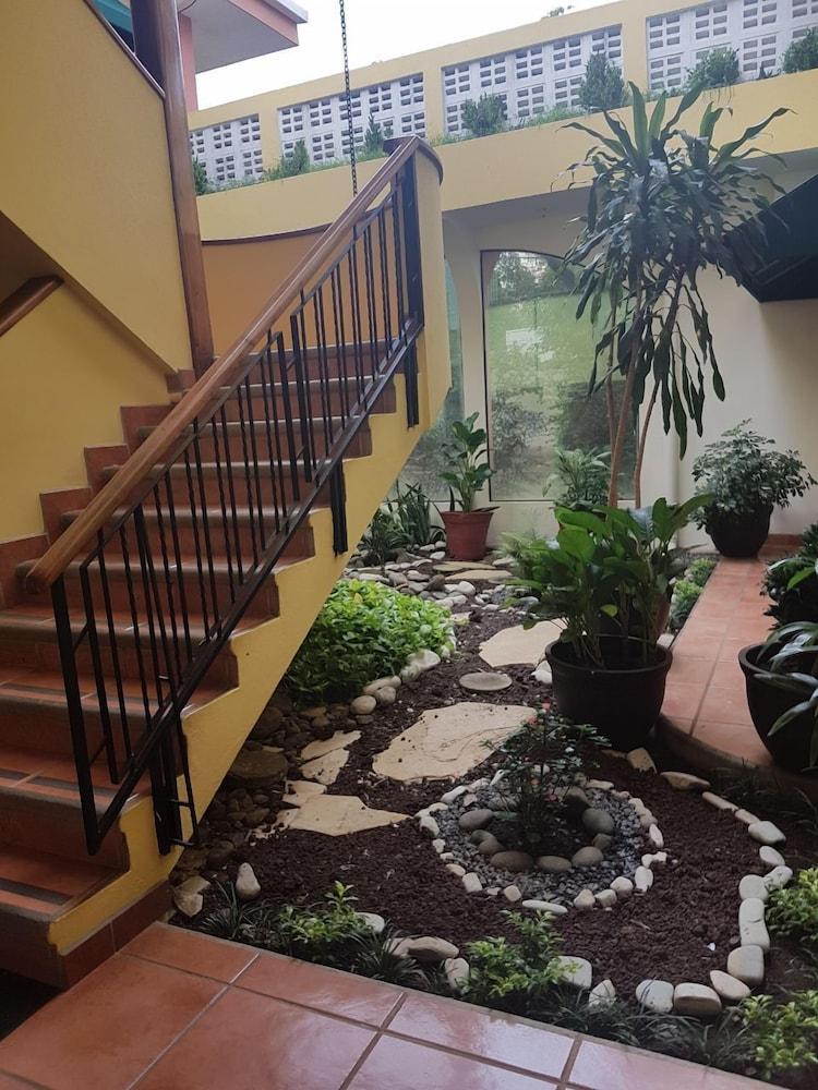 Hotel Brandts Los Robles De San Juan Managua Dış mekan fotoğraf