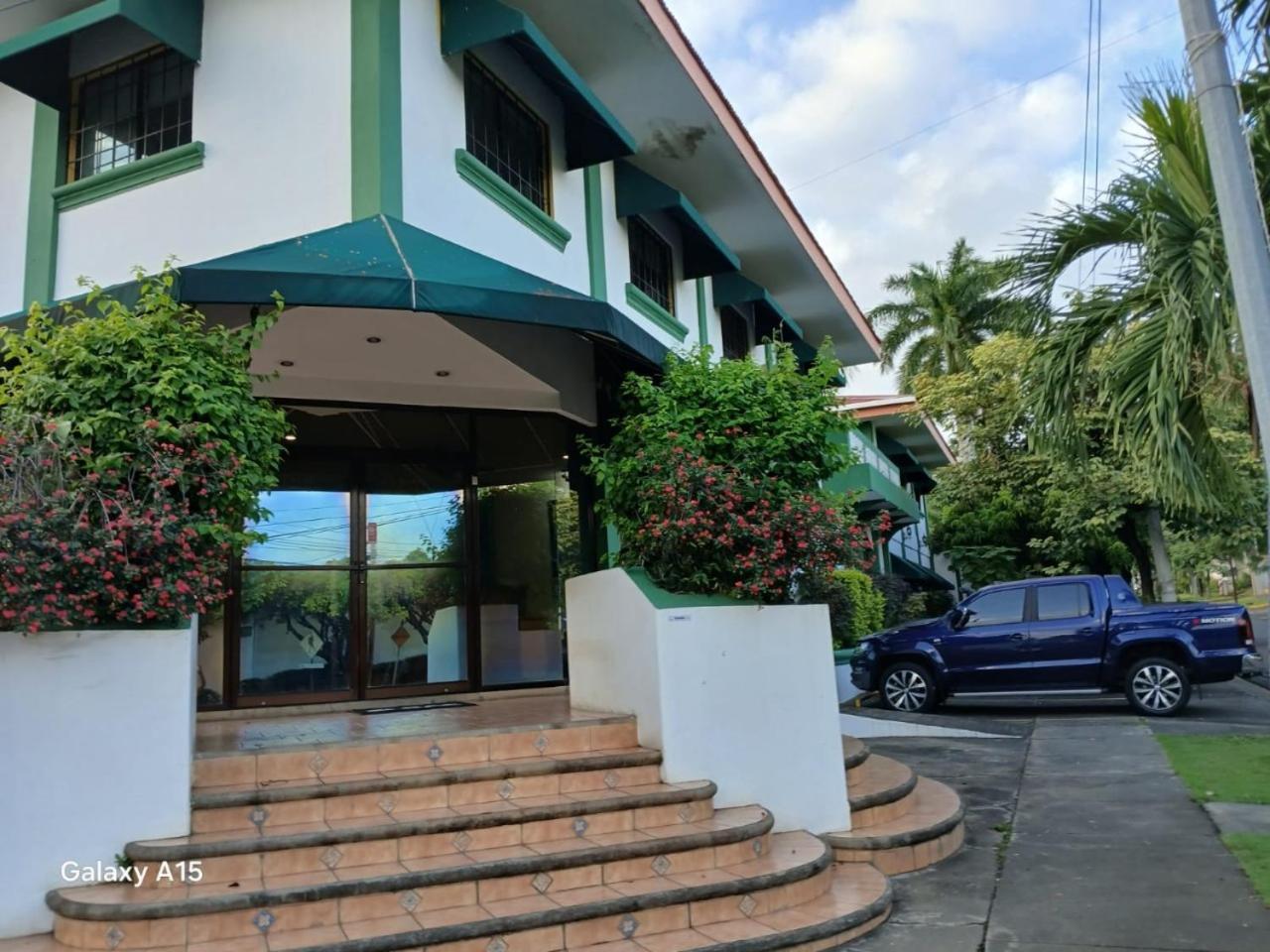 Hotel Brandts Los Robles De San Juan Managua Dış mekan fotoğraf