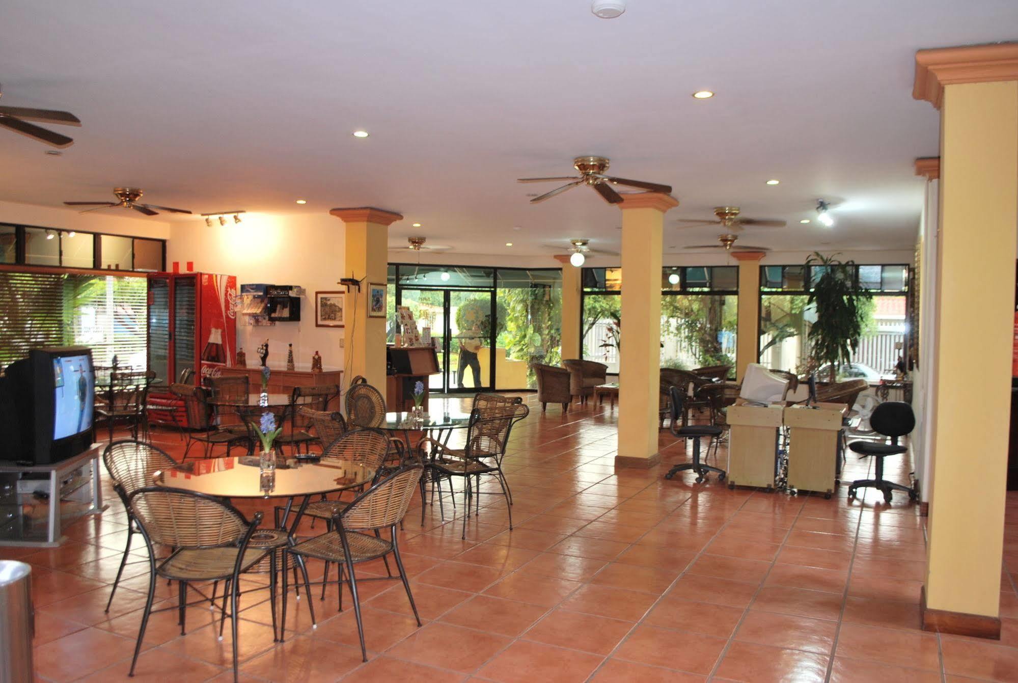 Hotel Brandts Los Robles De San Juan Managua Dış mekan fotoğraf
